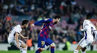 亚历山大在 亚历山大在